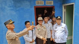 Wakil Bupati Seluma dan Kapolda Bengkulu, serta pihak terkait memantau BRS
